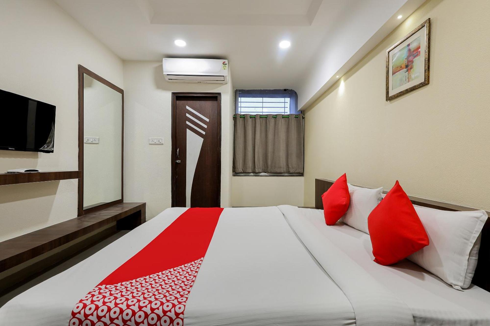 Oyo Hotel Relax Indore Exterior photo